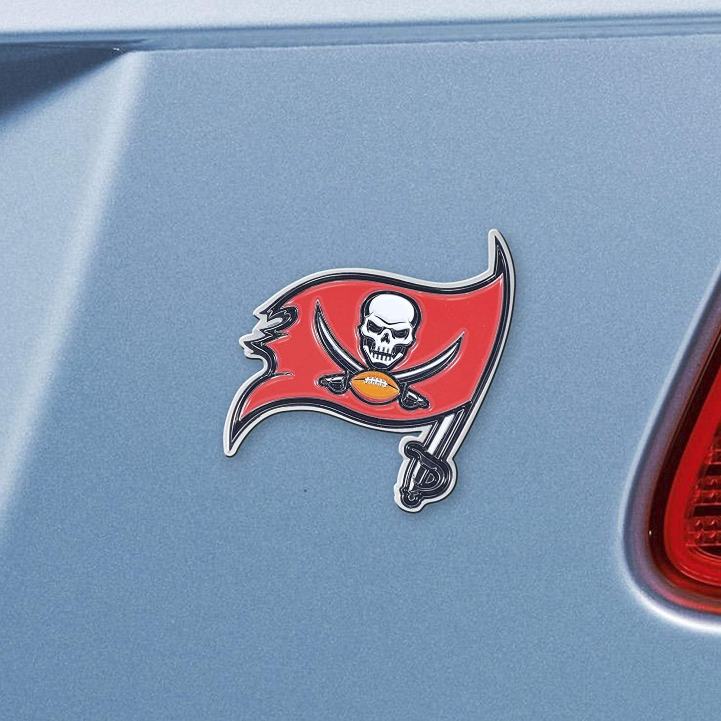 Tampa Bay Buccaneers Premium Solid Metal Color Chrome Auto Emblem Decal