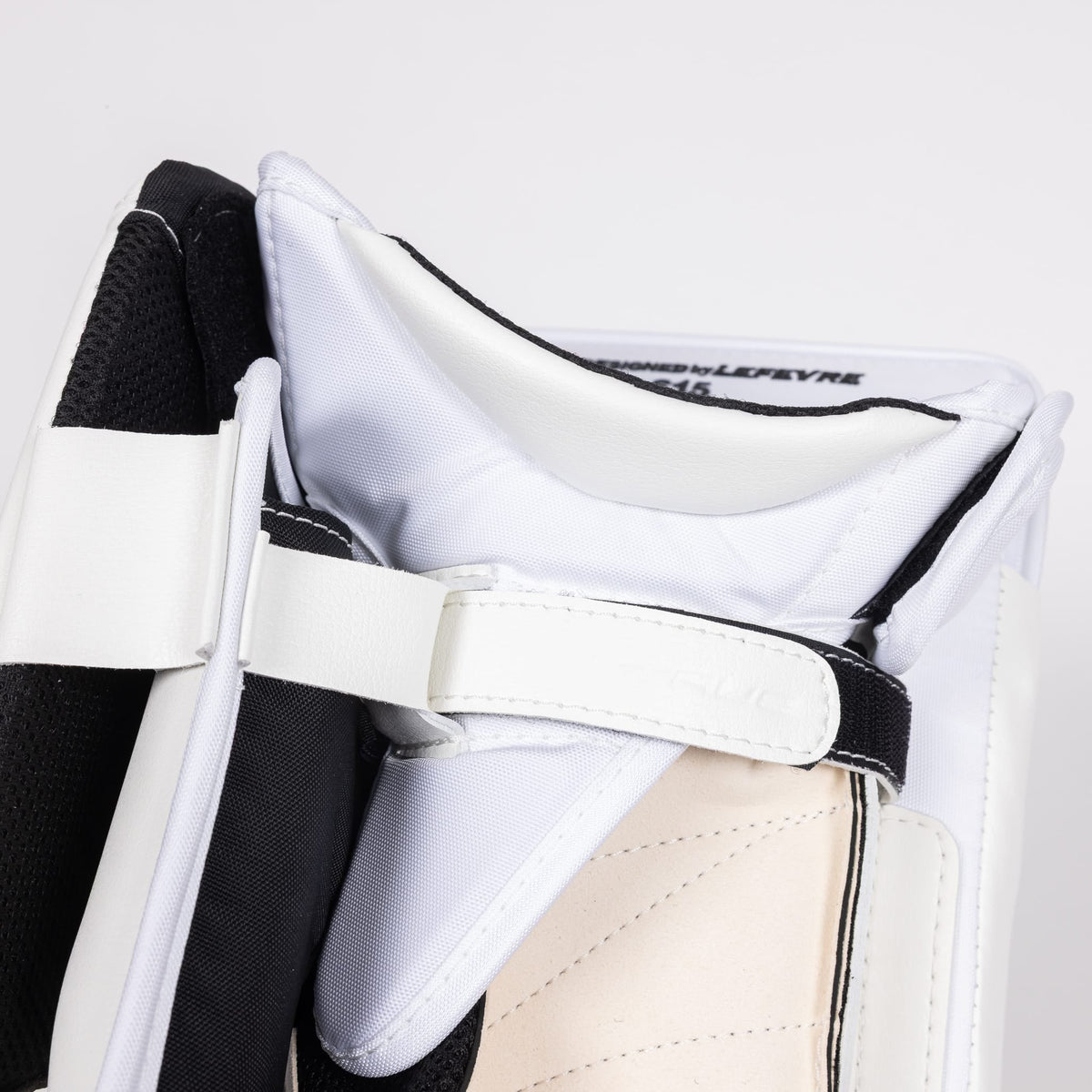 True Catalyst Nitro Goalie Blocker - Senior