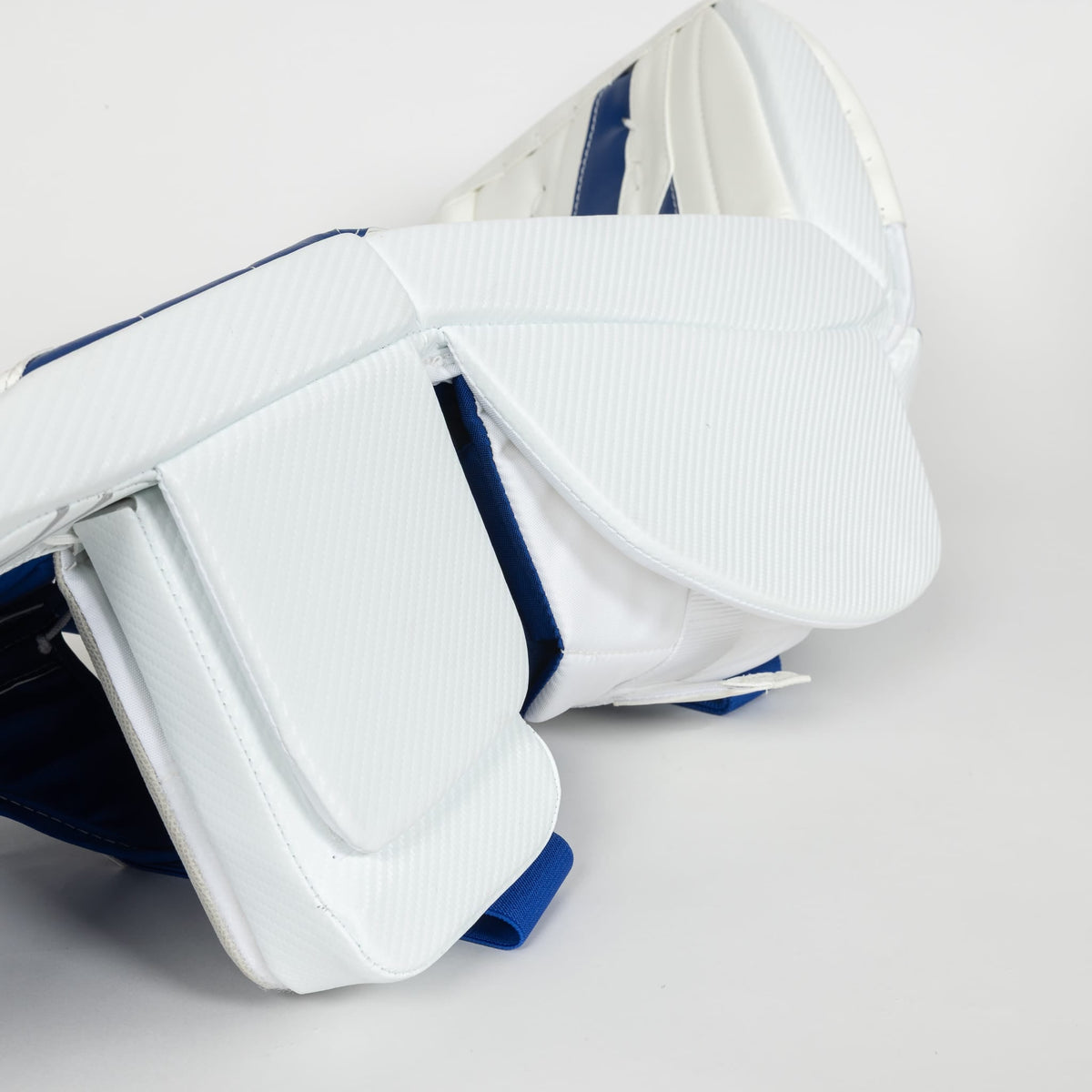 TRUE Catalyst 5X6 Goalie Pads - Senior