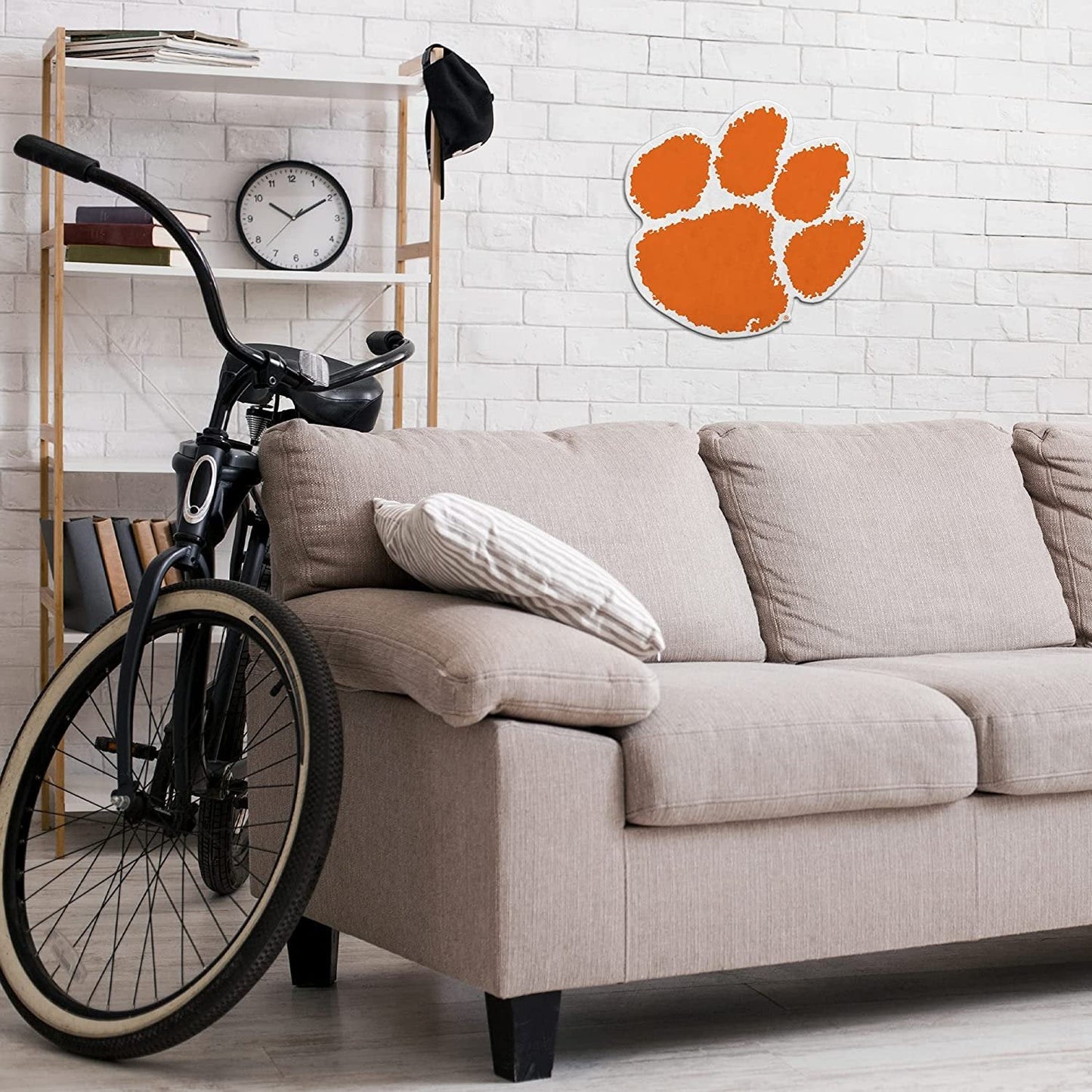 Clemson University Tigers Soft Felt Pennant, Logo Design, Shape Cut, 18 Inch, Easy To Hang