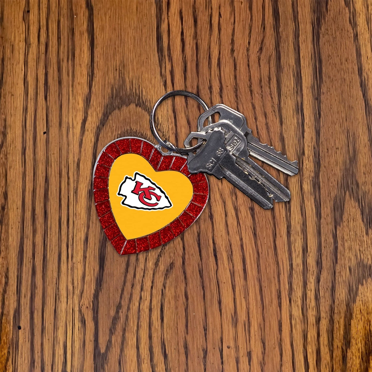 Chicago Blackhawks Metal Keychain, Team Color Rhinestone Heart, 3 Inches