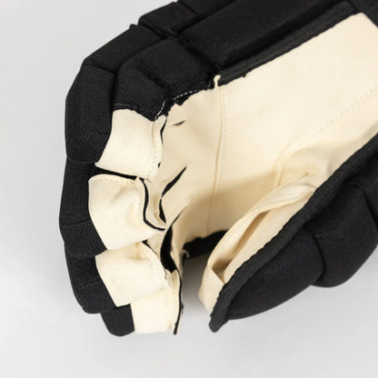TRUE Classic Fit Pro 4-Roll Senior Hockey Glove