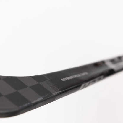 CCM RIBCOR Trigger 8 Junior Hockey Stick