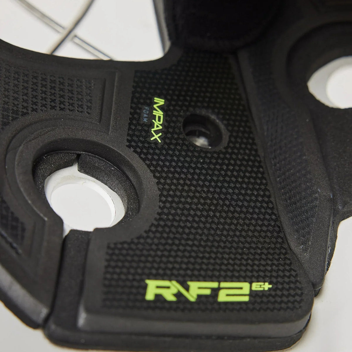 Warrior Ritual F2 E+ Senior goalie mask — alternate view 8