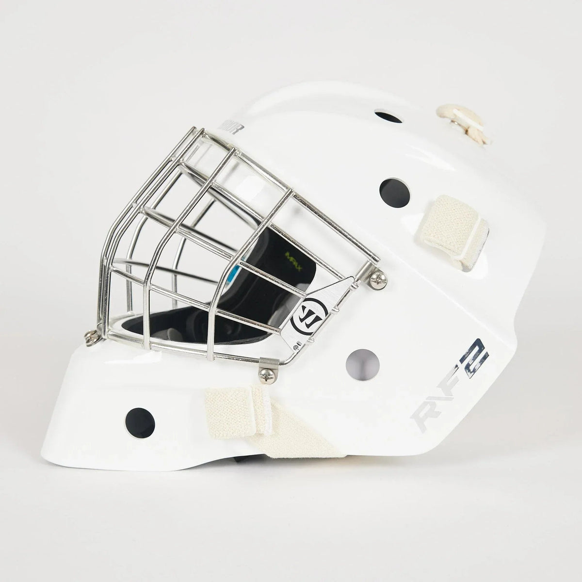 Warrior Ritual F2 E Junior goalie mask — alternate view 3