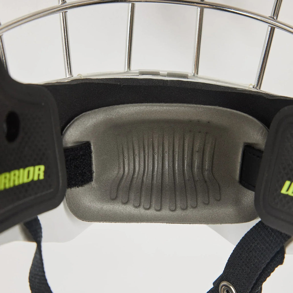 Warrior Ritual F2 E Junior goalie mask — alternate view 5