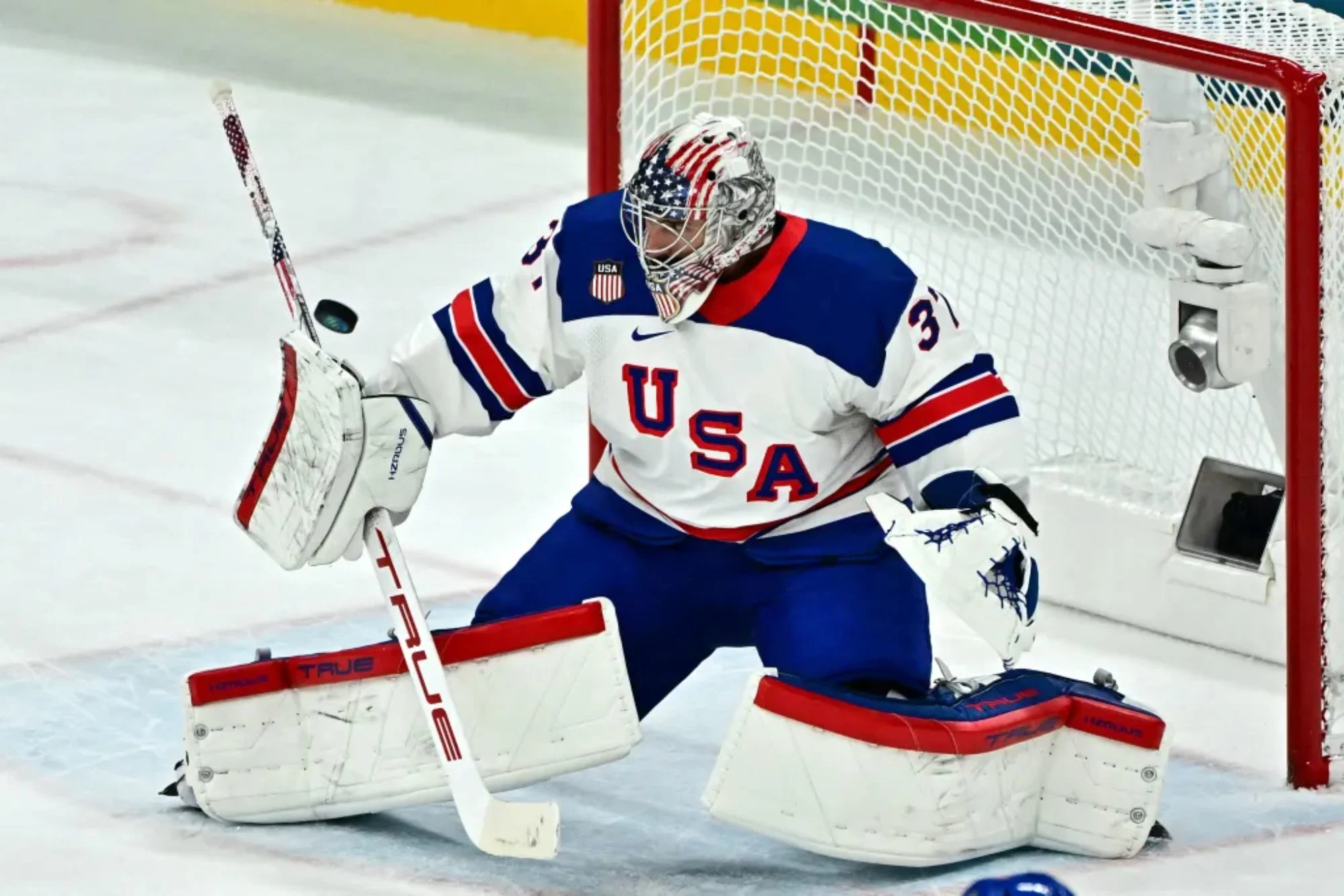 TRUE goalie equipment